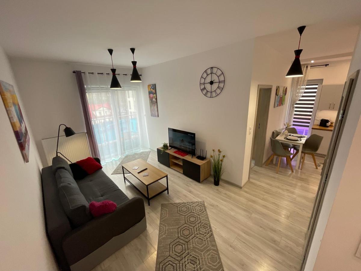 Apartament Nowoczesny Komfortowy Kustronia Z Garazem Balkonem Wanna Бельско-Бяла Экстерьер фото